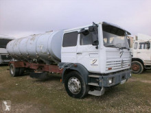 Camión Renault DG 330 cisterna usado