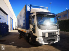 Vrachtwagen met huifzeil Volvo FL 250