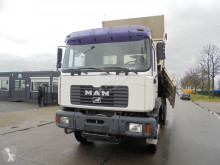 Vrachtwagen kipper MAN 33.364