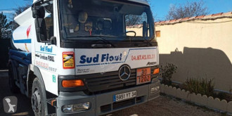 Camion citerne hydrocarbures Mercedes Atego 1217