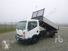 Vrachtwagen kipper Nissan Cabstar