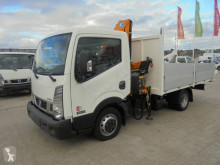 Camion plateau Nissan NT 400