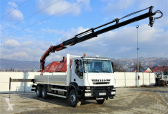 Ciężarówka Iveco Trakker 410 * Pritsche 6,50m + KRAN/FUNK * 6x4 platforma używana