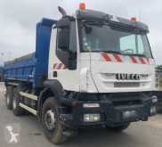 Camion tri-benne Iveco Trakker 350