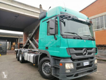 Camion Mercedes Actros 2548 scarrabile usato