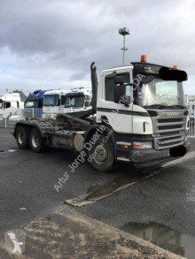 Camião poli-basculante Scania P 380