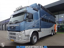 Camion bétaillère bovins Volvo FM 410