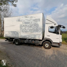 Mercedes moving box truck Atego 918 N