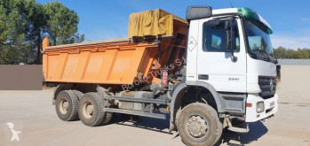 Camión volquete Mercedes AK 3341