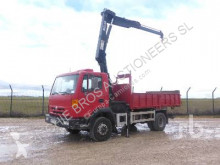 Camion benne Nissan Atleon