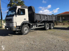 Camión volquete Volvo FM12 380