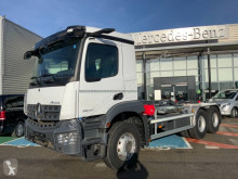 Camion dublu Mercedes Arocs 2640