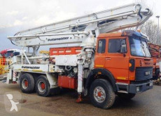 Camion Iveco pompe à béton occasion