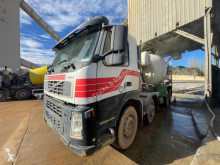 Camión hormigón Volvo FM12 380
