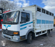Camión remolque ganadero Mercedes Atego Atgeo 1017