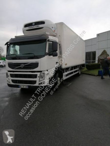Camion Volvo FM 330 frigo multi température occasion