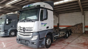 Camión BDF Mercedes Actros 2543 L