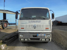 Vrachtwagen platte bak Renault