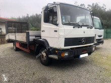 Mercedes gépszállító teherautó 814