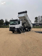 Camion bi-benne Mercedes Arocs 3243 KN