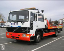 Camión de asistencia en ctra Volvo FL6 140