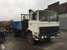 Renault tipper truck DG 230