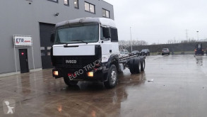 Camión Iveco Magirus chasis usado