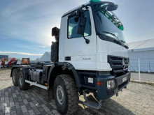 Camión Gancho portacontenedor Mercedes Actros 3336