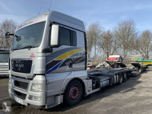 Kamion s návěsem nosič vozidel MAN TGX 26.400