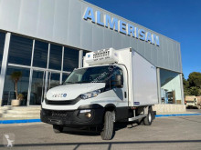Kamión Iveco Daily 70C18 chladiarenské vozidlo jedna teplota ojazdený