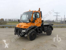 Camion Mercedes UNIMOG 405