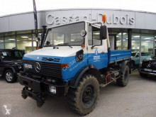Camion tri-benne Unimog U1450