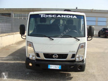 Teherautó Nissan NT 400 használt plató