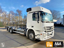 Camión Mercedes Actros 2536 chasis usado