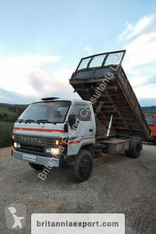 Camion Toyota Dyna 300 tri-benne occasion