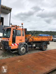 Camion tri-benne Volvo FL6