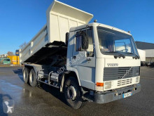 Kamión korba dvojstranne sklápateľná korba Volvo FL10 320