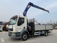 Camión DAF LF55 caja abierta teleros usado