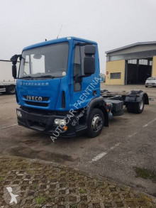 Camión chasis Iveco Eurocargo 120 E 22