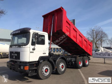 Vrachtwagen kipper MAN 32.343 Full steel - Manual - Mech pump - Big axles