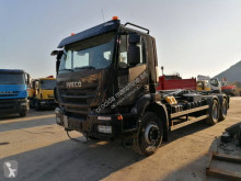 Camion polybenne Iveco Trakker AD 260 T 45 P