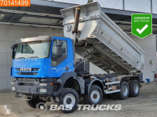 Camión volquete Iveco Trakker