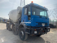 Camion béton toupie / Malaxeur Iveco Eurotrakker 410E44 H Cursor