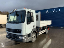 Camion polybenne DAF LF45 45.180