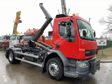 Camión Gancho portacontenedor DAF LF55
