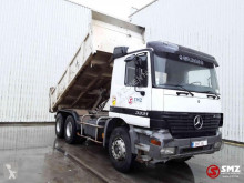 Camión volquete Mercedes Actros 3331