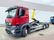 Camión Gancho portacontenedor Mercedes Antos 2543 L/46/6x2-4 2543 L/46/6x2-4-Lenk-Liftachse, Ret-Kli-Stand-Palfinger Abroller T 20