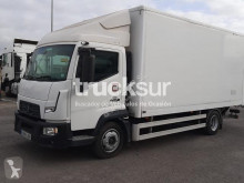 Camión furgón Renault Gamme D Cab 7.5