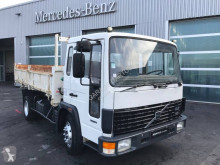 Volvo construction dump truck FL 610