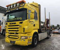 Camião Scania R 500 transporte de madeira usado